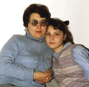Анна Левина с дочерью Яной