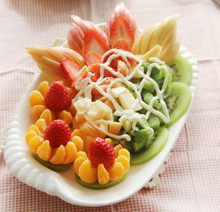 Красивый фруктовый салат