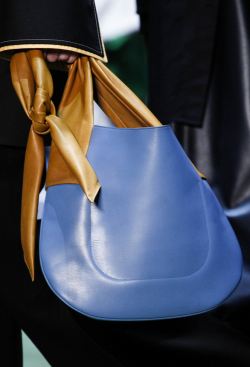 Осенние сумки, модные тенденции - сумка-шопинг от от Celine