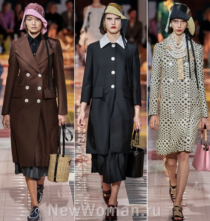 Женские модные пальто сезона весна-лето 2020 года от модного дома Prada