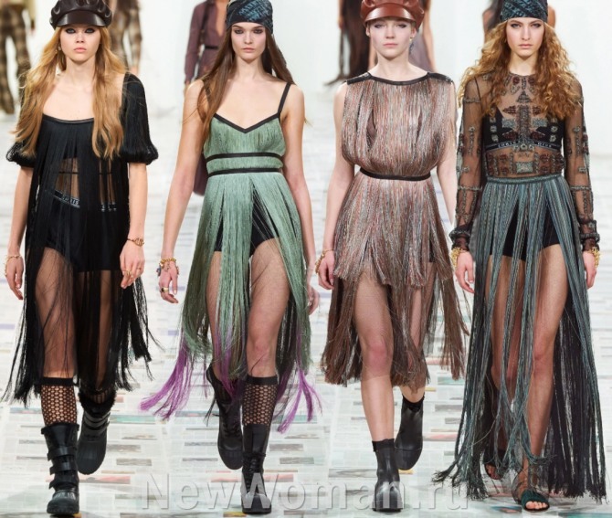 платья с длинной бахромой-лапшой - модный тренд для светского мероприятия 2021 года
