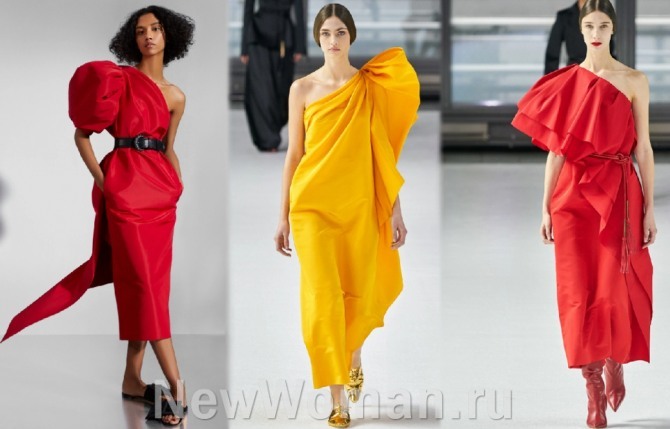 Горячие тренды в сегменте самых модных платьев 2021 года - модная тенденция: асимметрия на одно плечо