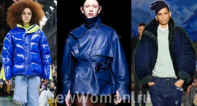 луки с модных показов с куртками синего цвета - подиум 2021 года