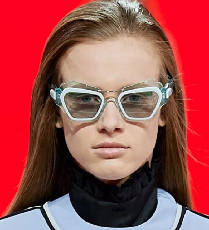 Prada - голубые солнцезащитные очки осень 2020