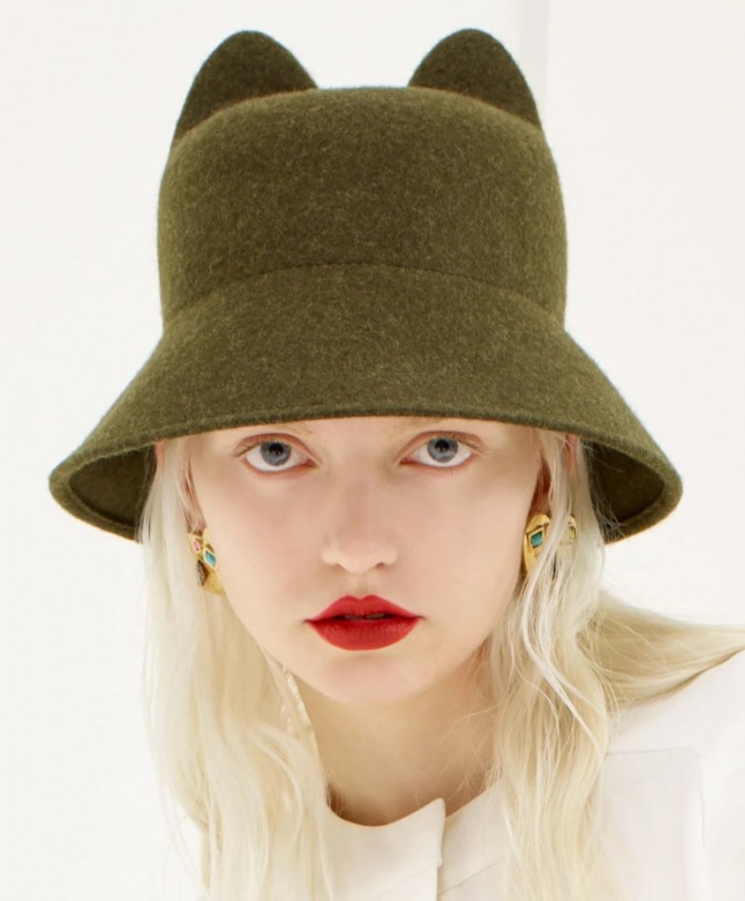 модные осенние молодежные аксессуары 2020 для девушек - шляпа из фетра "колокольчик" с ушками
