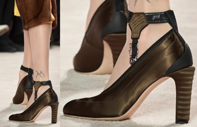 модные коричневые туфли на каблуке сезона 2021 - фото из коллекции Fendi