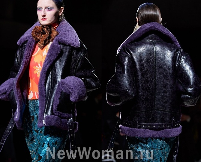  черная кожаная дубленка-пилот с мехом сиреневого цвета от бренда Dries Van Noten - зимние тренды в женской моде 2021 года