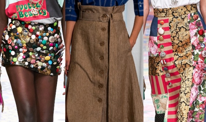 модельные дизайнерские юбки 2021 года с пуговицами - примеры модного юбочного декора с модных показов