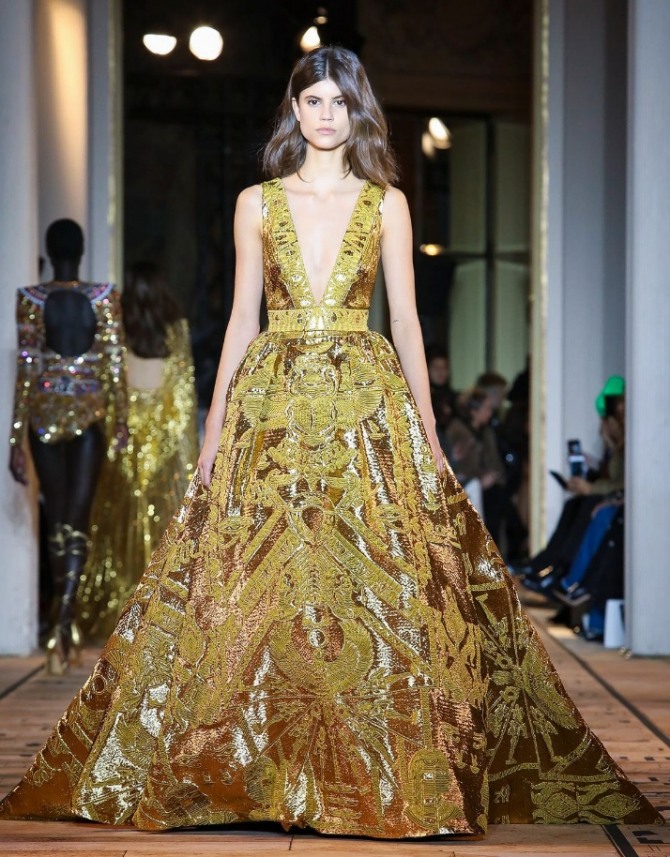 золотое бальное платье металлик 2020 от Zuhair Murad