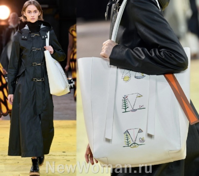 главные тенденции в моде на женские сумки 2023 года - женская сумка-шопинг прямоугольной вытянутой формы молочного цвета с принтом "детский рисунок"