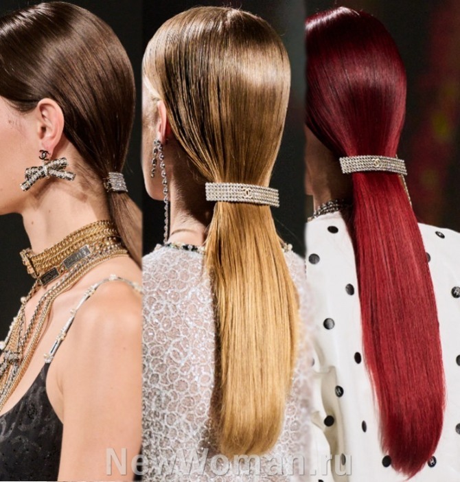 самые модные аксессуары для волос - автоматическая заколка со стразами - идея от модного дома Chanel, SPRING 2023 READY-TO-WEAR, Paris