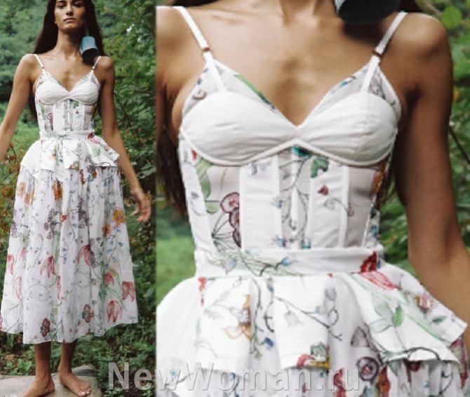 красивое нежное летнее платье миди в бельевом стиле сезона Лето 2023 из белого матового шифона с цветочным рисунком и баской - Rosie Assoulin SPRING 2023 READY-TO-WEAR, Нью-Йорк