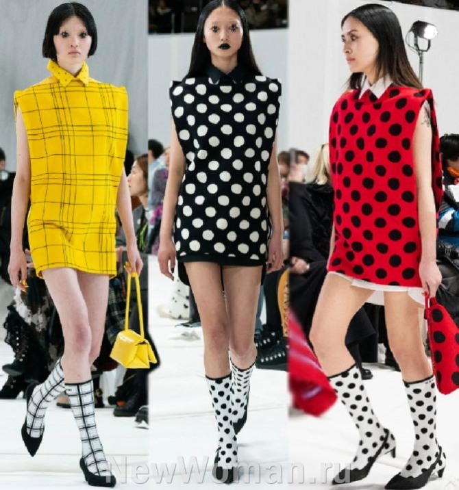короткие платья-фартуки без рукавов - тренды 2024 года из Италии от бренда Marni, модели с четким геометрическим рисунком-сеткой и с крупным горохом