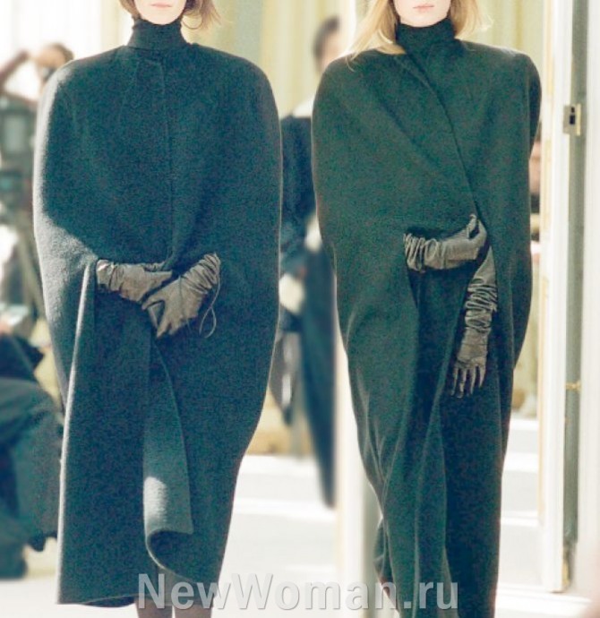 стиль в женской одежде сезона осень-зима 2024: длинные кашемировые пальто с широкими плечами, женское пальто-кейп с длинными перчатками из металлизированной ткани