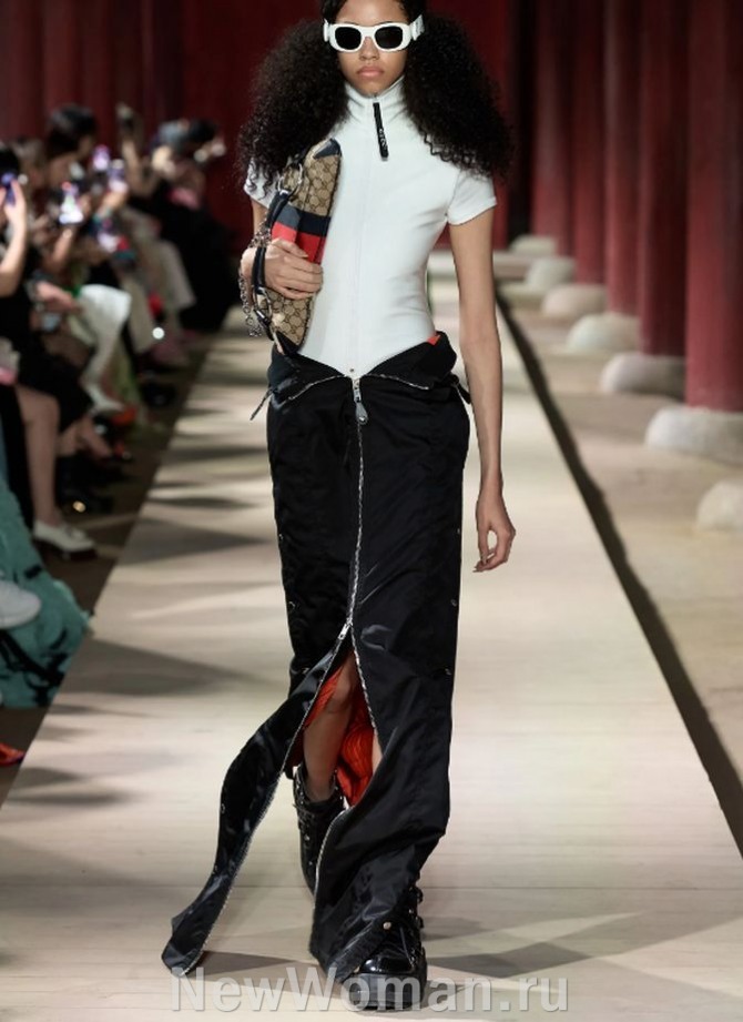 модные узкие юбки макси 2024 года из велюра черного цвета, юбка с застежкой на молнию, с отворотами на талии с низкой посадкой, с разрезами в боковых швах