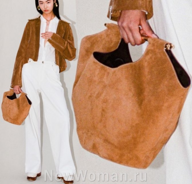 какие женские замшевые сумки модные осенью 2024 года, замшевая сумка без застежки с ручками-палочками 