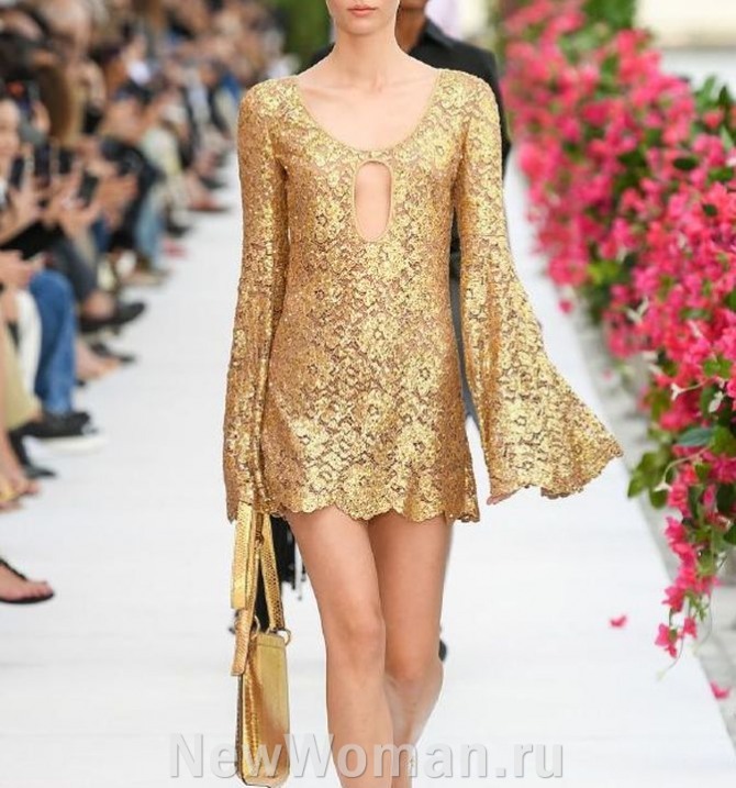 роскошное летнее вечернее платье мини из кружевного полотна золотого цвета