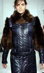 Модное женское зимнее пальто 2006/2007