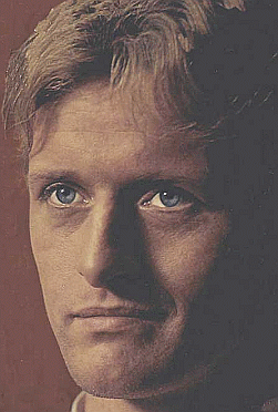 http://www.newwoman.ru/pic31/rutger_hauer_3.gif