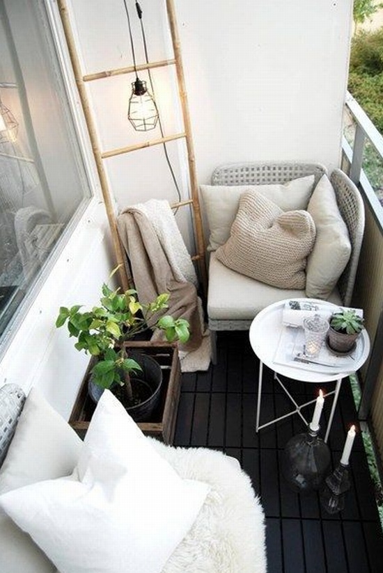 кресла зелень маленький балкон