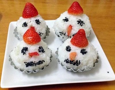 Снеговики из риса