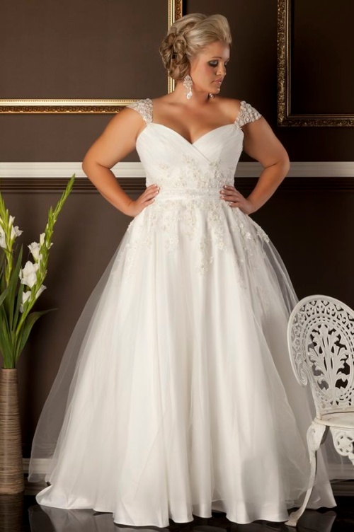 красивое свадебное платье для женщины за 40 лет
