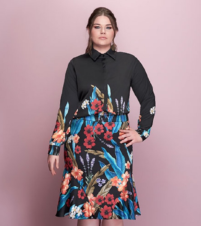 юбка годе для пышных женщин с крупным цветочным принтом