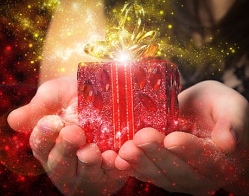 Новогодние сюрпризы и подарки своими руками - 10 идей