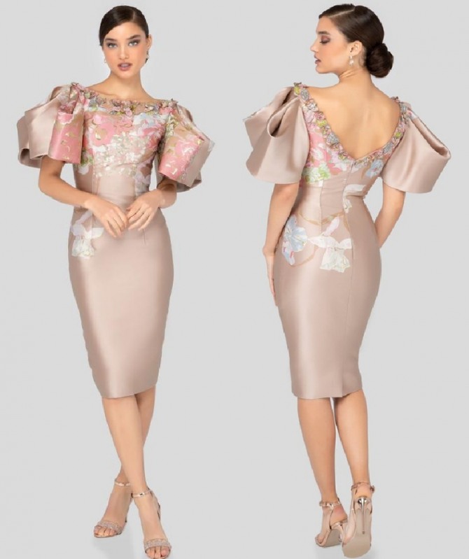 вечернее платье-футляр с рукавами в стиле оригами и с V-образным вырезом на спине