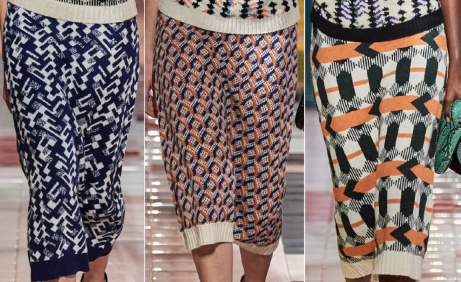 три модели трикотажных юбок формы карандаш от бренда Prada с модного показа весна-лето 2020