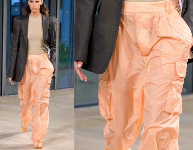 оранжевые брюки-карго из плащевки в сочетании с коричневым жакетом - стильные модные образы весна-лето 2020
