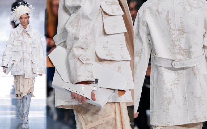 светлое женское полупальто прямого свободного силуэта с большими накладными карманами в ансамбле с юбкой и сапогами с модного показа на весну 2020 года от модного дома Maison Margiela