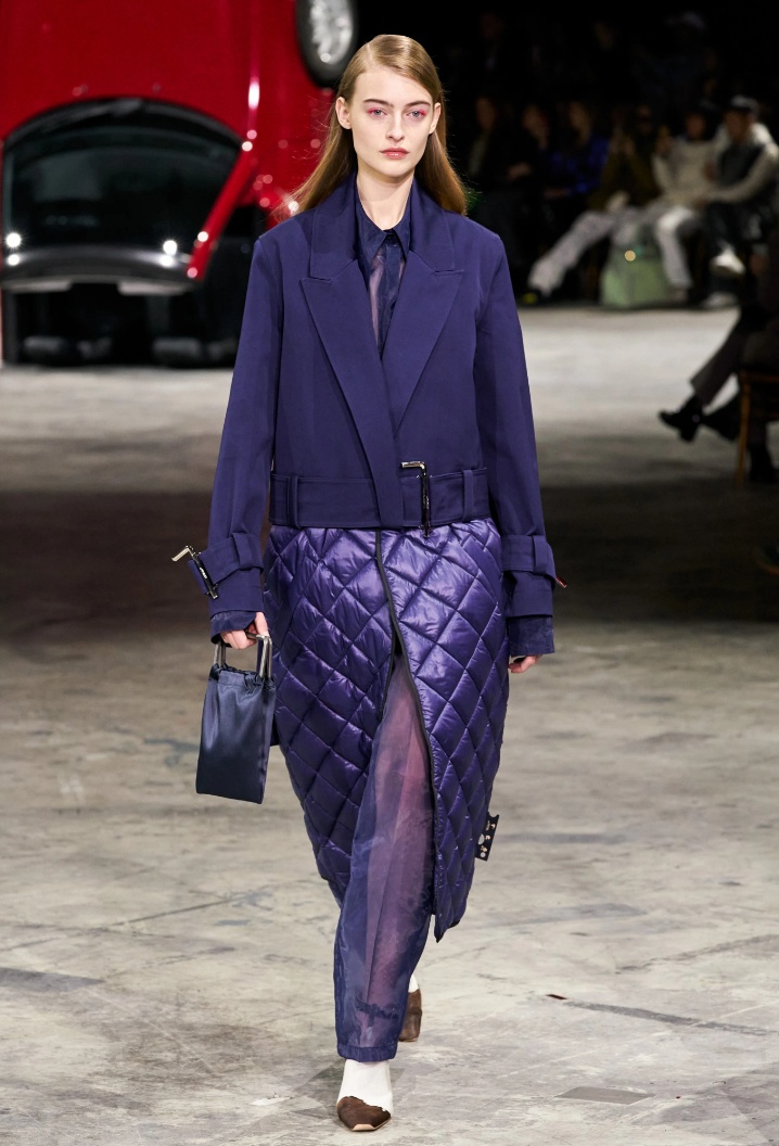 Модные женские куртки 2021 года - тенденции и фото. Какие дизайнерские ...