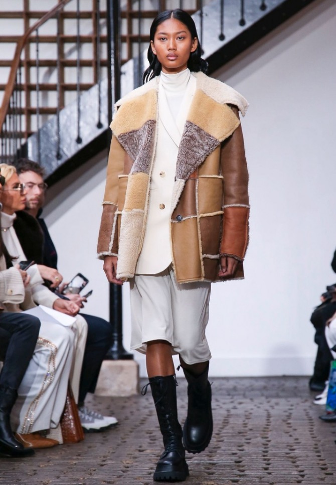 куртка из искусственной овчины, сшитая из разноцветных лоскутов искусственной овчины - тренды 2021 года в курточной моде от Nehera