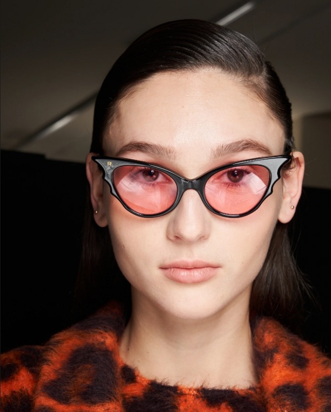 брендовые женские модные очки Rochas осень 2020