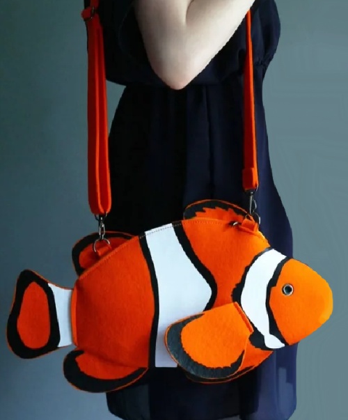 сумка в форме рыбы