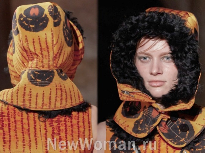 женский зимний капор из овчины с тканевым верхом - мода осень-зима 2023 года от бренда Altuzarra (Нью-Йоркский показ) 