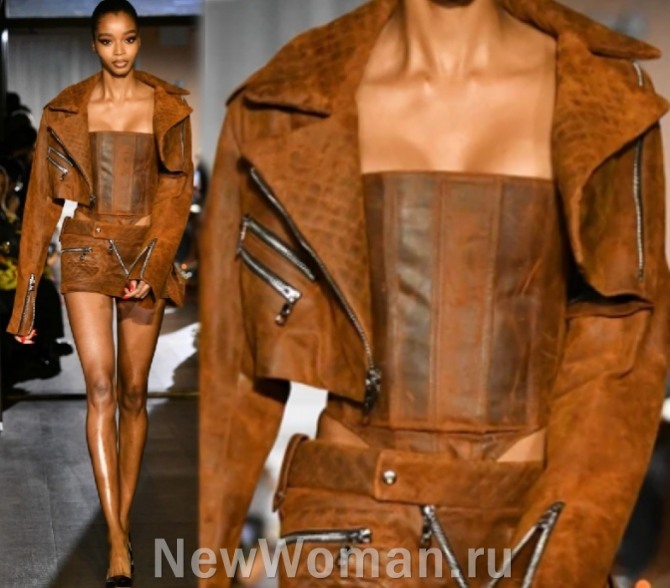 стильный кожаный комплект косуха плюс мини-юбка терракотового цвета на осень 2023 для стройных девушек