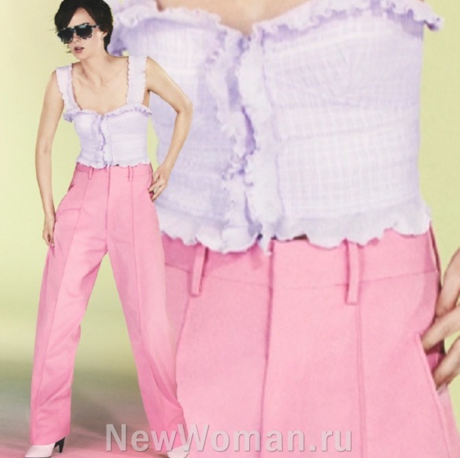 розовые летние брюки с сиреневым топом