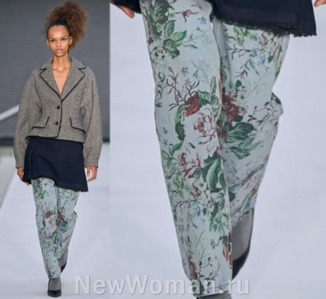 брюки 2023 года из светлой гобеленовой ткани с крупным цветочным рисунком - Molly Goddard, Лондон