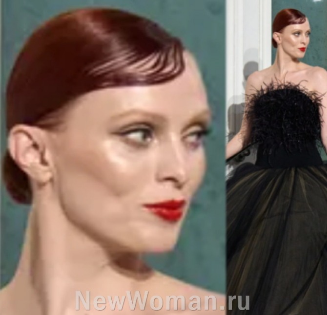 прическа низкая булочка на рыжих волосах - фото с модного показа Christian Siriano, SPRING 2023 READY-TO-WEAR, Нью-Йорк