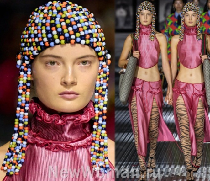 модный аксессуар для волос - мозаичная шапочка-шлем из цветных пластмассовых бусин - фото с подиума Gucci, SPRING 2023 READY-TO-WEAR, Милан