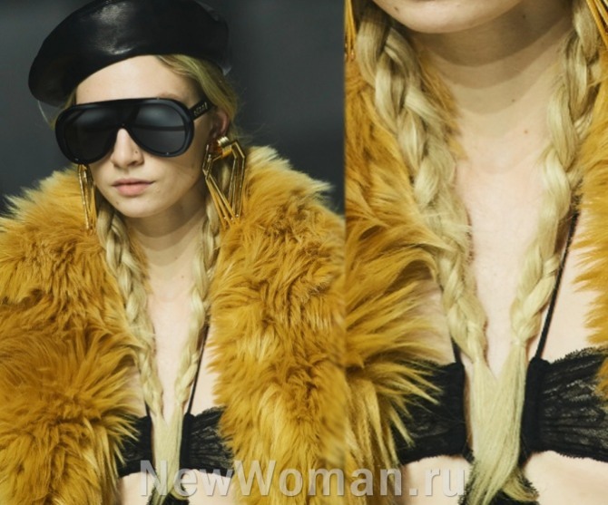 роскошный зимний образ 2023 от Gucci, Италия - блондинка с заплетенными косами в шубе и черном кожаном берете