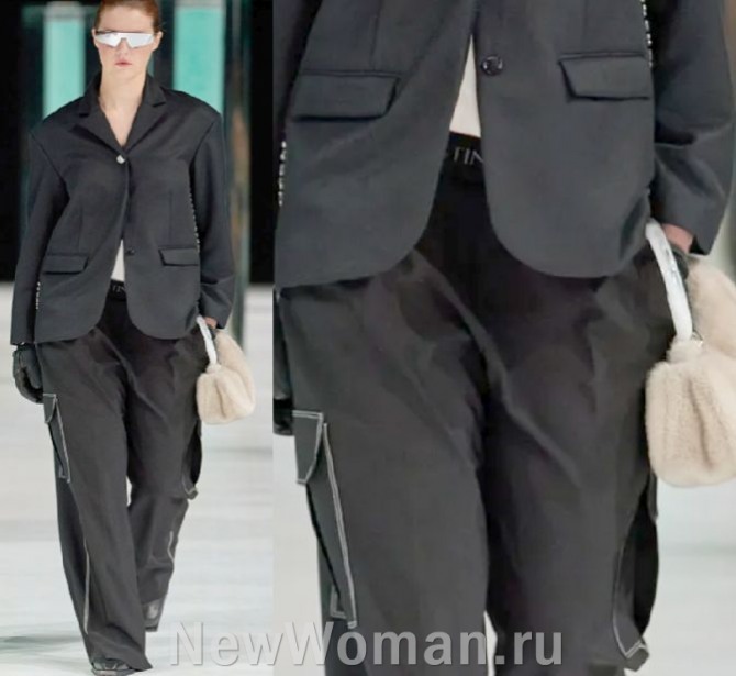 черный женский деловой брючный костюм 2024 черного цвета с брюками карго - смешение делового стиля и стиля милитари