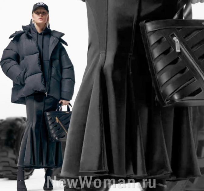 юбки мидакси мода 2024 года - шестиклинная юбка годе черного цвета в комплекте с дутой черной курткой сезона осень-зима 2024 года, Италия