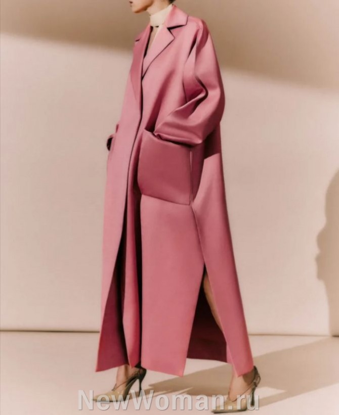 элегантное стильное женское пальто макси-трапеция лососевого цвета