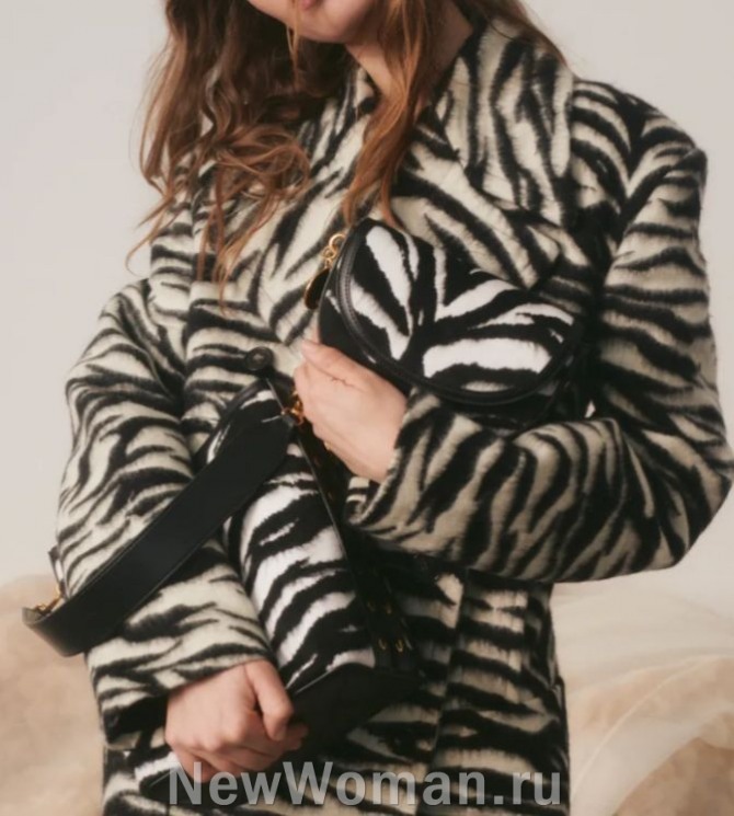 шерстяное женское пальто осень-зима 2025 с поттерном зебра