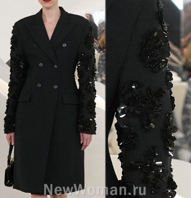 женское черное демисезонное пальто до колена с аппликациями на рукавах, пальто с декором из тонких металлических пластинок
